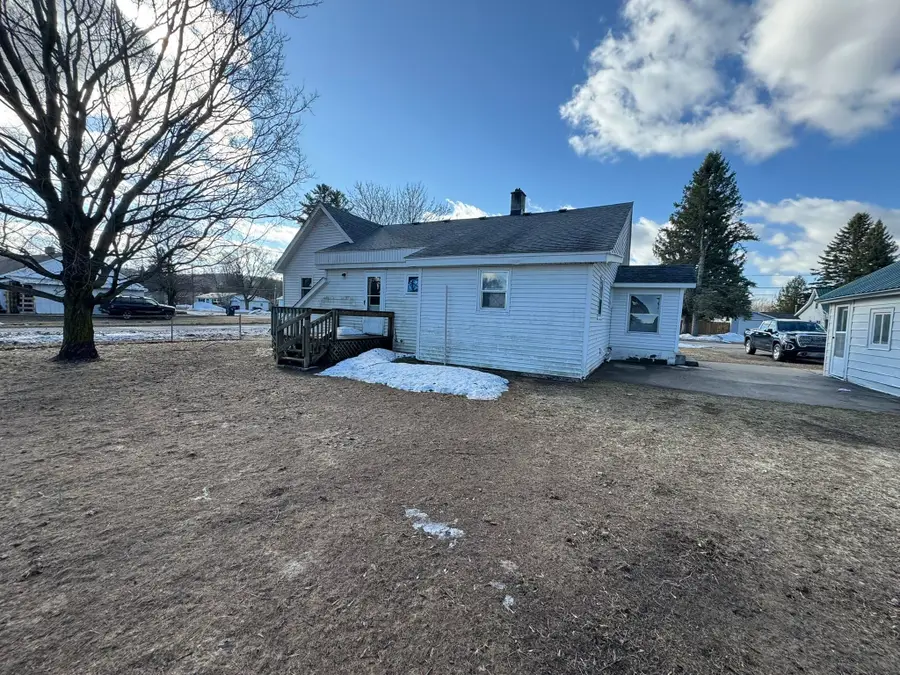 315 E Calhoun, Mancelona, MI 49659 - #3