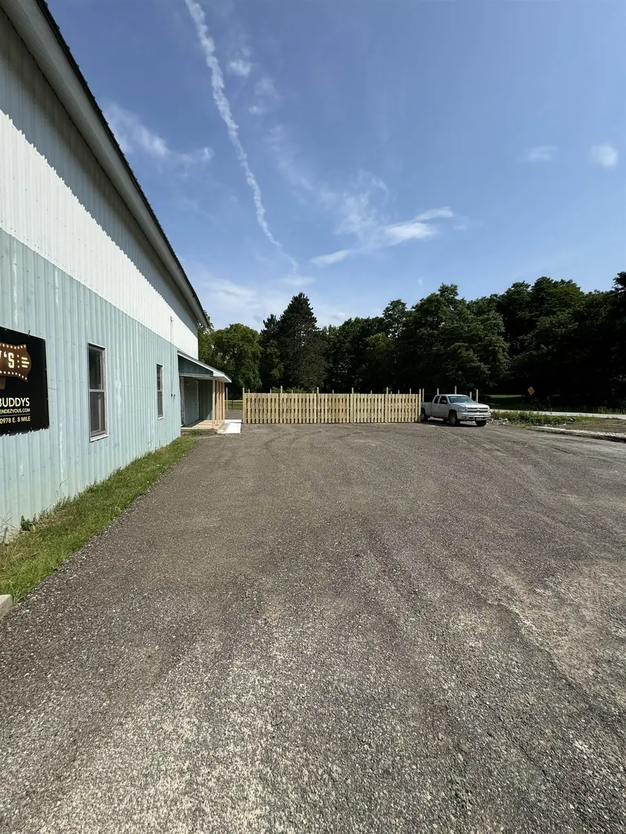 10978 E Eight Mile, Luther, MI 49656 - Image #3