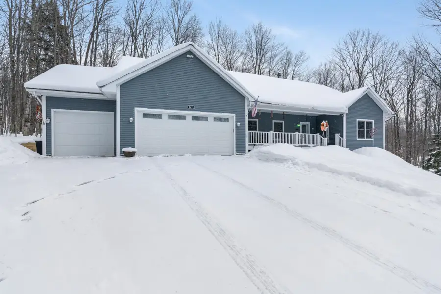 1491 Maxwell, Petoskey, MI 49770 - #2