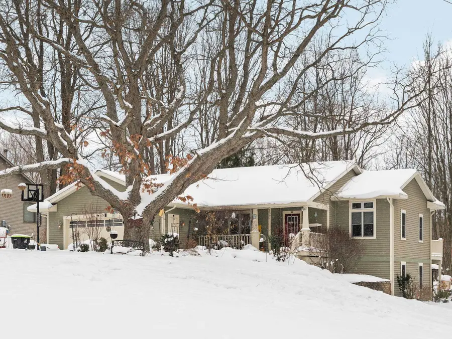 8274 Mychelle LN, Cadillac, MI 49601 - #2