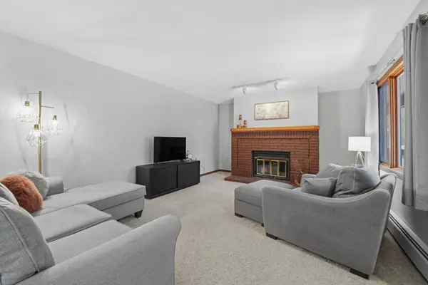 3906 Sherwood Forest DR, TraverseCity, MI 49686