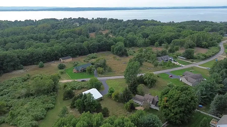 4792 White RD, Williamsburg, MI 49690 - #3