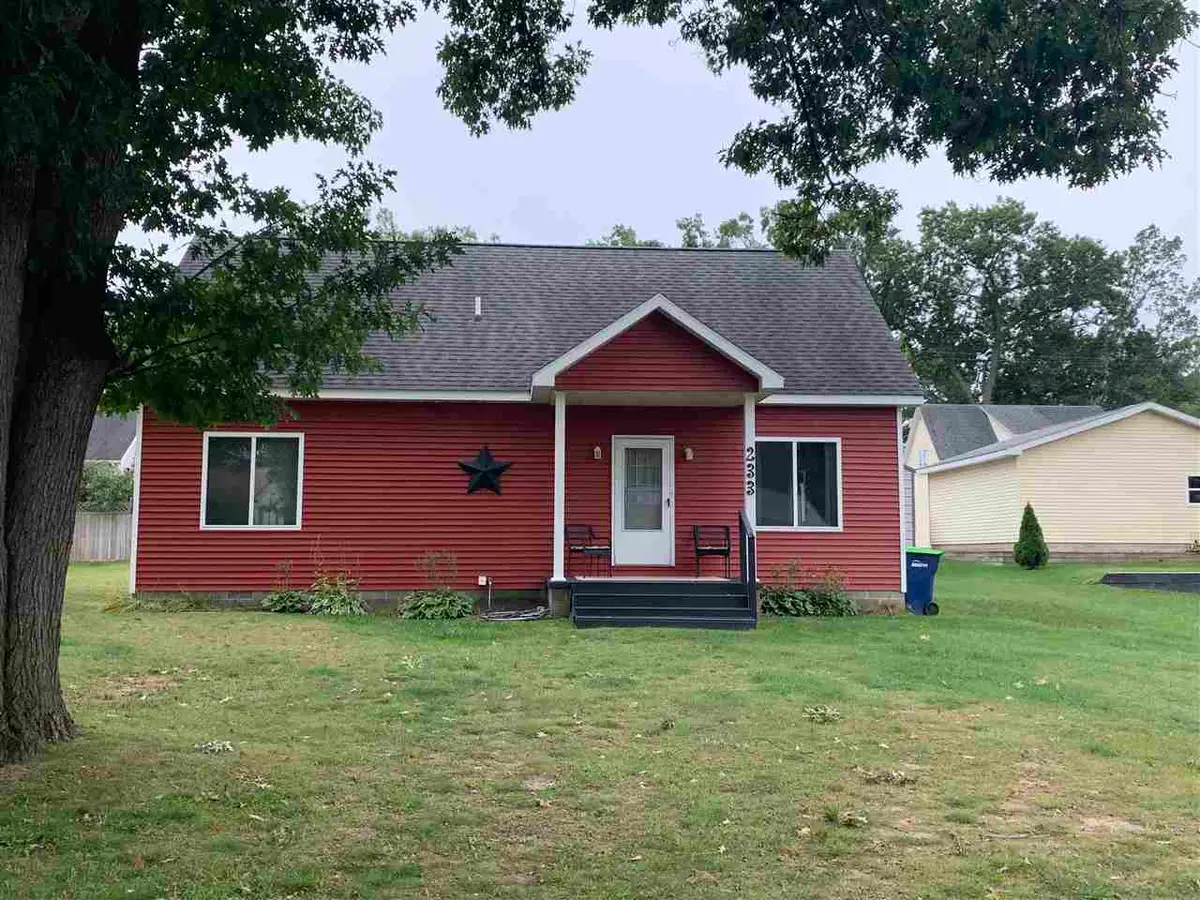 233 W Logan, Lake City, MI 49651 - #1