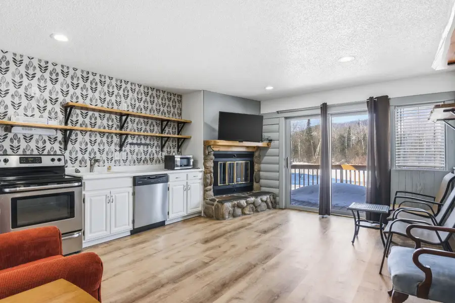 6658 Schuss Mountain LN, Mancelona, MI 49659 - #3