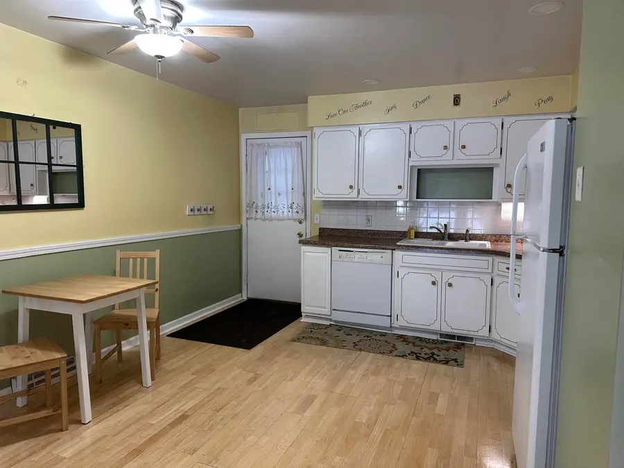 959 SE Andover, Grand Rapids, MI 49508 - #2