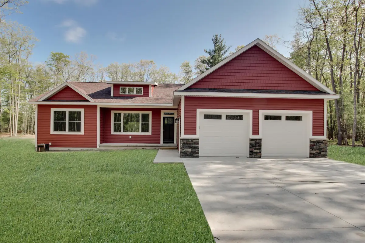 8932 Acres Run, Long Lake, MI 49684 - #1