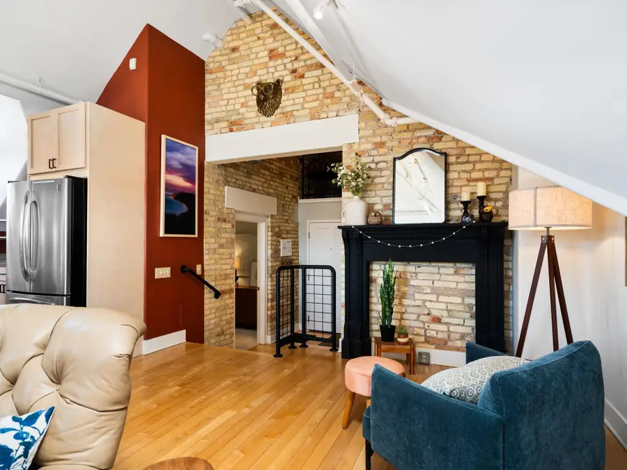 800 Cottageview DR, Traverse City, MI 49684 - #3