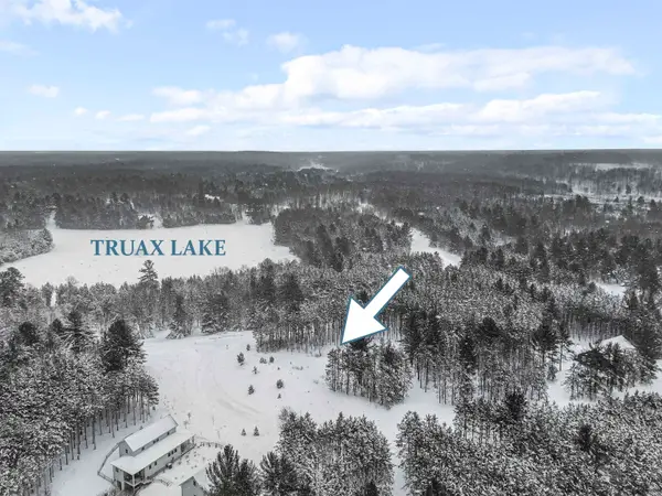 11055 French CT, Williamsburg, MI 49690