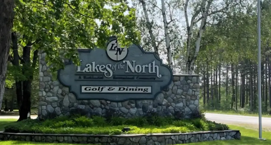 394 Pinedale DR, Elmira, MI 49730 - #3