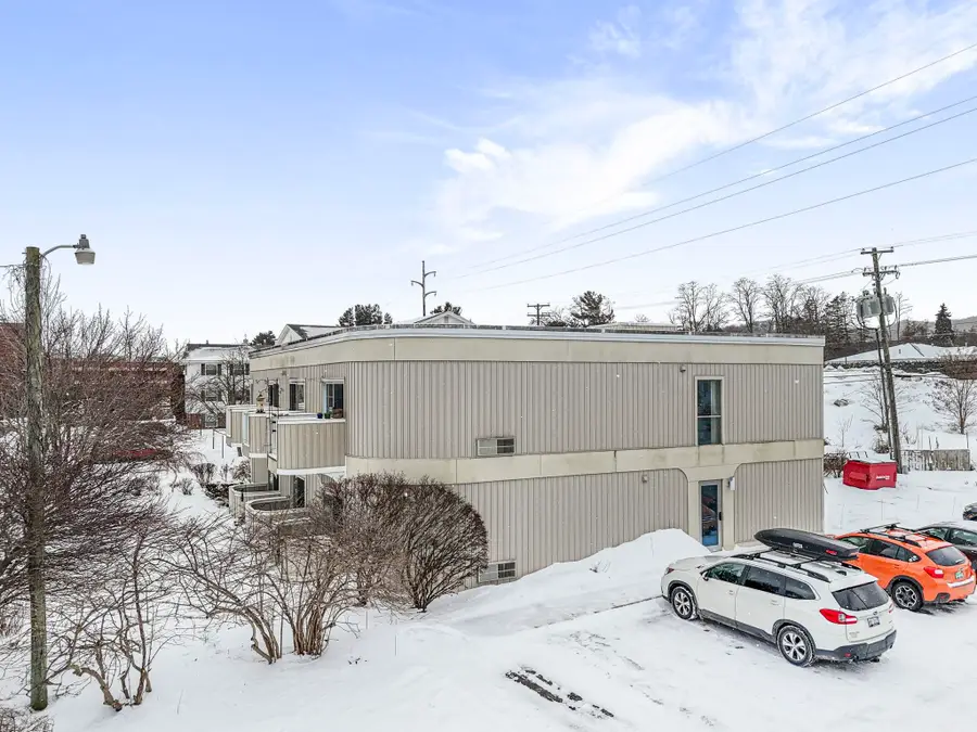 124 Beech ST, Traverse City, MI 49684 - #2