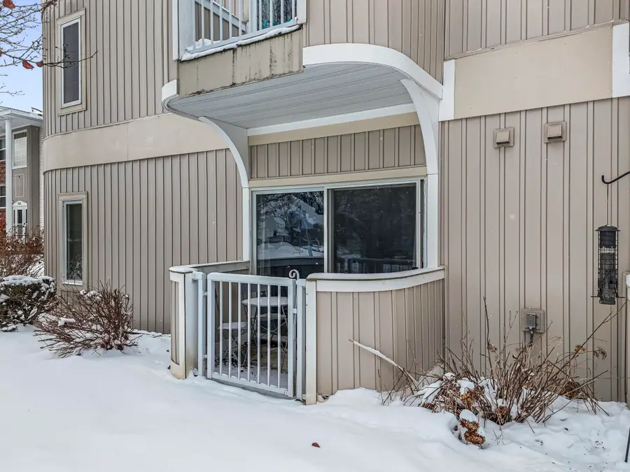 124 Beech ST, Traverse City, MI 49684 - #3