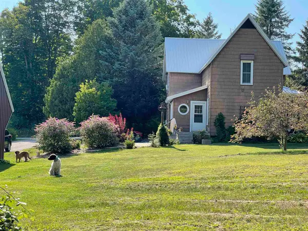 4009 Grace, Frankfort, MI 49635