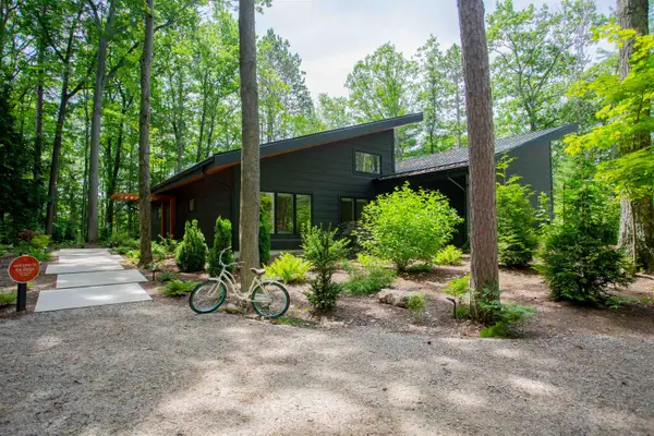 7103 Lake View, LakeAnn, MI 49650