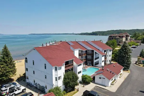 1995 US31, TraverseCity, MI 49686