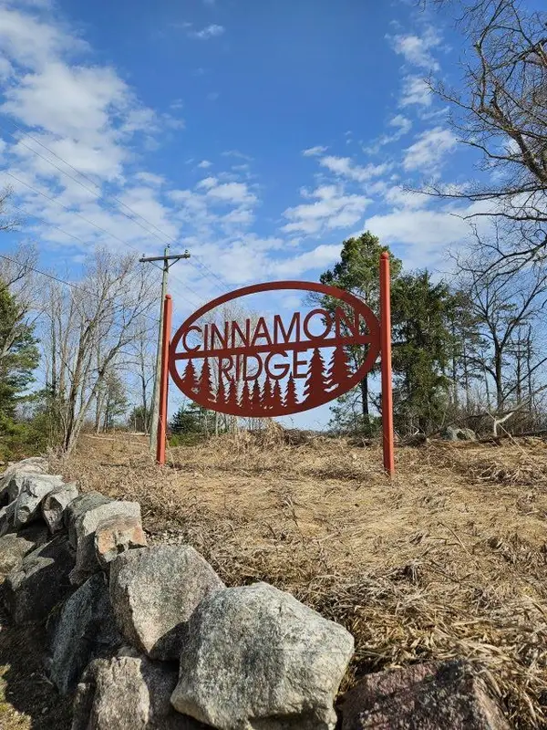 23 Cinnamon, TraverseCity, MI 49696