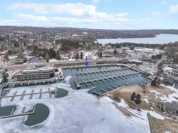 12755 S Marina Village, TraverseCity, MI 49684