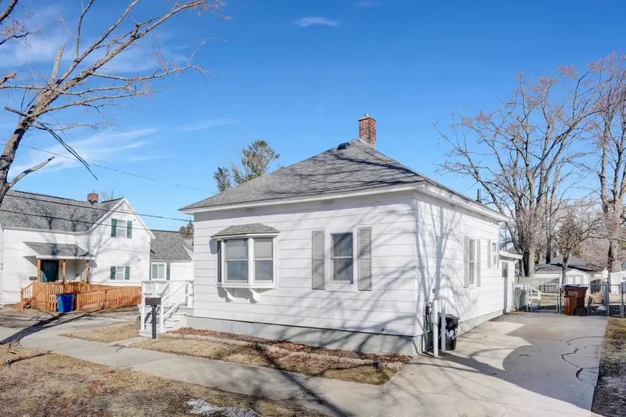 139 Mosser ST, Cadillac, MI 49601 - #3