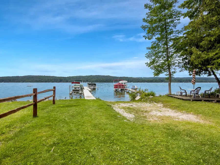 832 Deepwater Point DR, Bellaire, MI 49615 - #3
