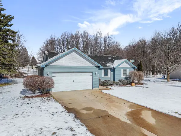 4350 Cherry LN, TraverseCity, MI 49684