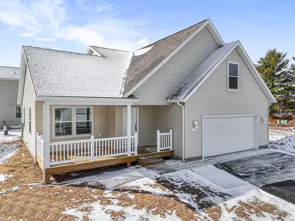 2839 Ruby, TraverseCity, MI 49684