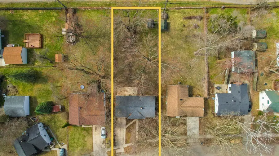 3714 Brighton DR, Lansing, MI 48911 - #3