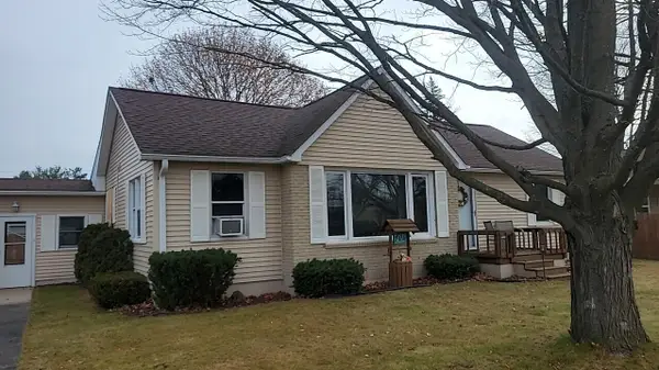 704 Elm ST, Grayling, MI 49738