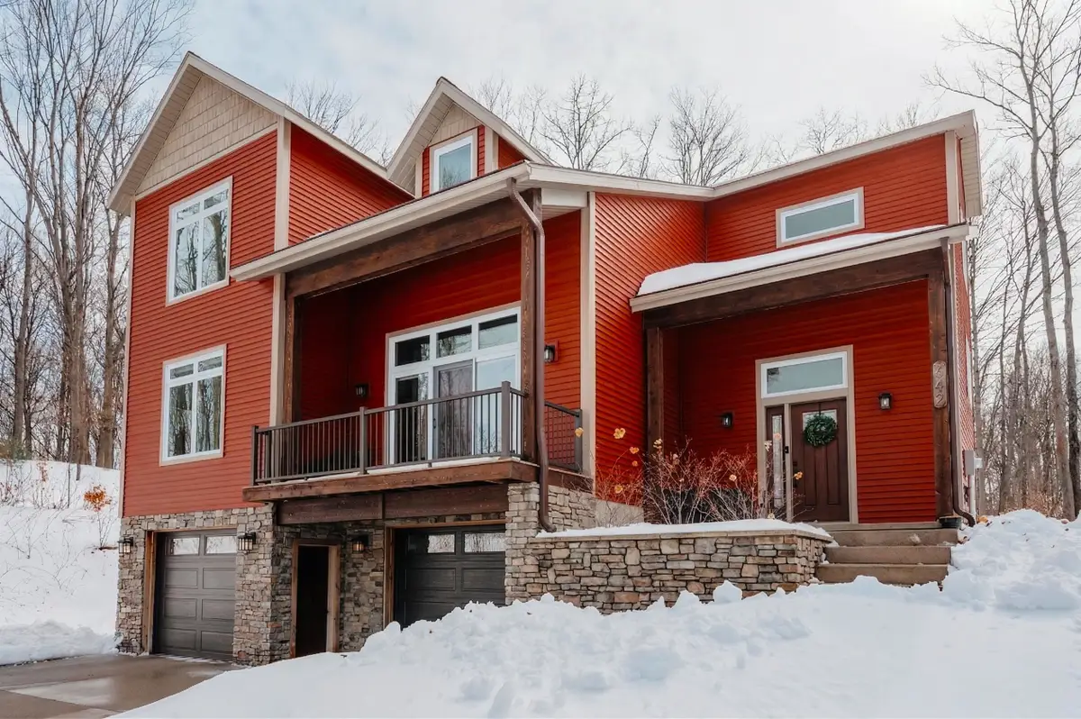 642 Napolean, East Bay, MI 49696 - #1