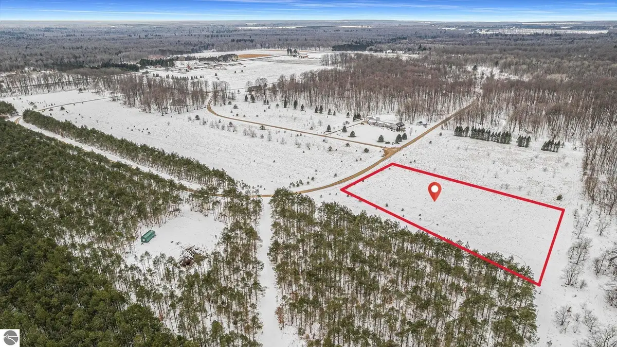 311 Kleehammer Club DR, Kalkaska, MI 49646 - #1