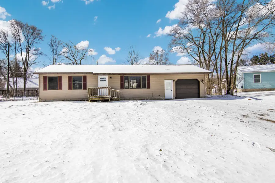 4469 S Curry DR, Blair, MI 49865 - #2