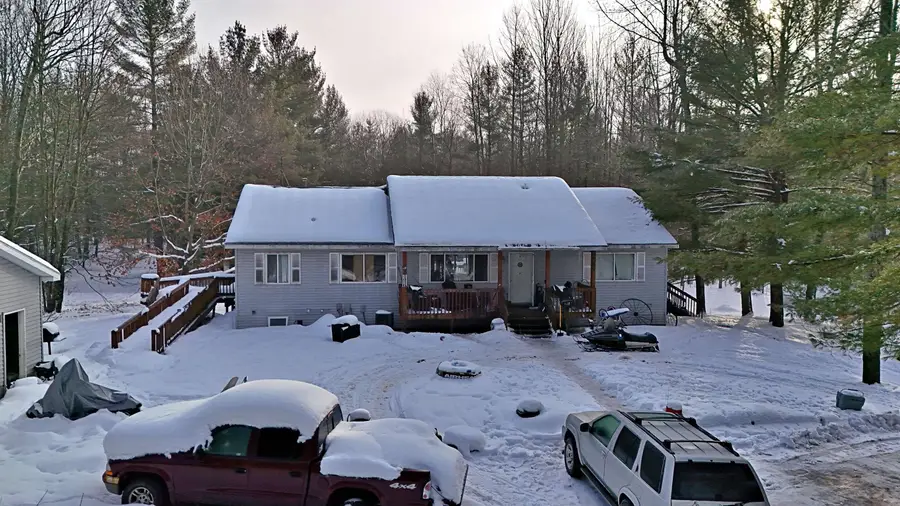10885 SW Grand Kal, Springfield, MI 49633 - #3