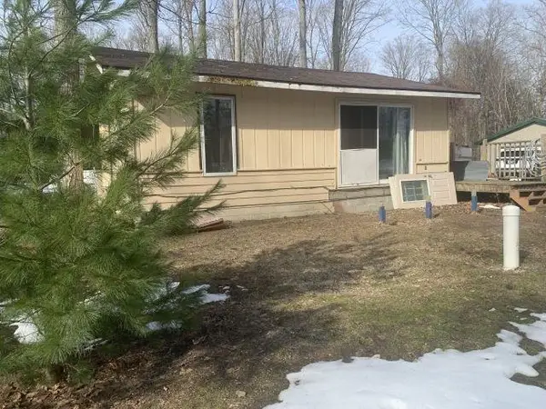 4150 Central ST, Interlochen, MI 49643