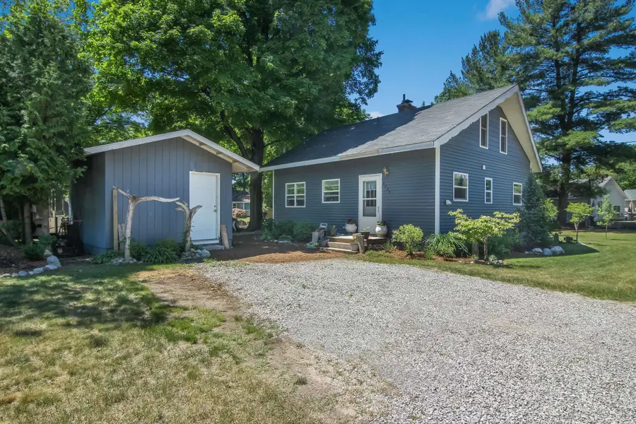 6033 Aarwood, Rapid City, MI 49676 - #2