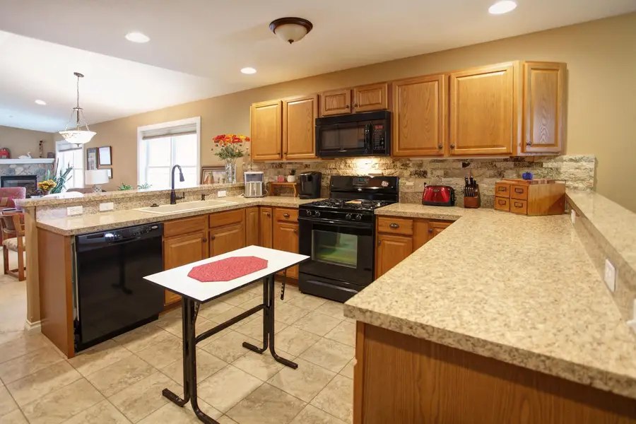 2096 Chrystal Ridge, East Bay, MI 49686 - #2