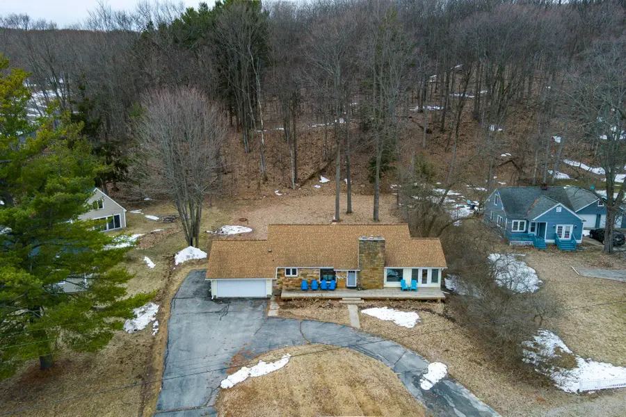 10220 S West Bay Shore DR, Elmwood, MI 49684 - #2