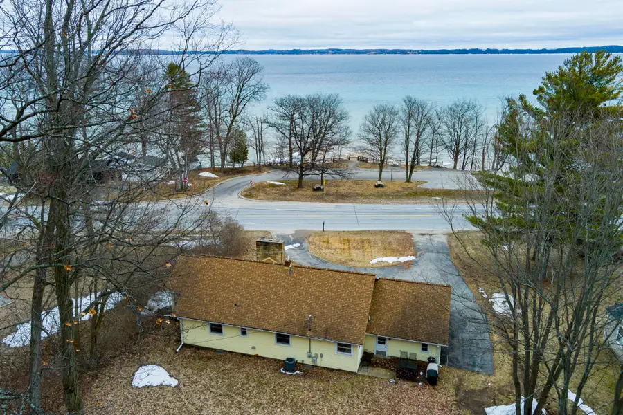 10220 S West Bay Shore DR, Elmwood, MI 49684 - #3