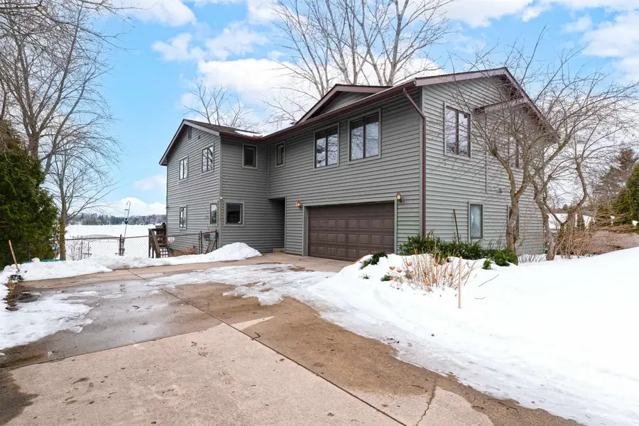 9459 N Long Lake RD, Long Lake, MI 49685 - #2