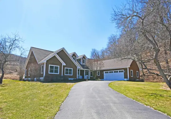 11001 W Pitch Apple, Empire, MI 49630