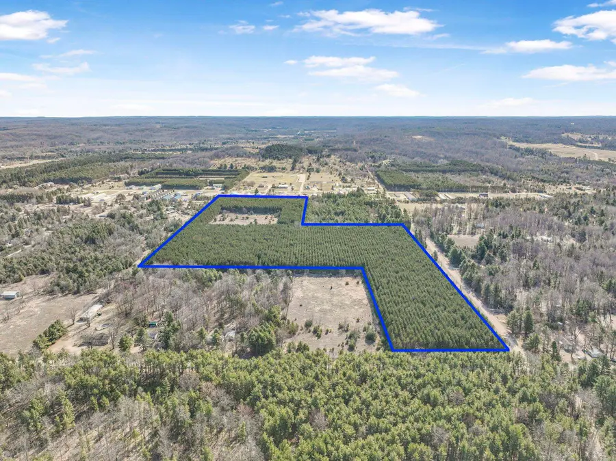 7020 NW Round Lake, Clearwater, MI 49676 - #3