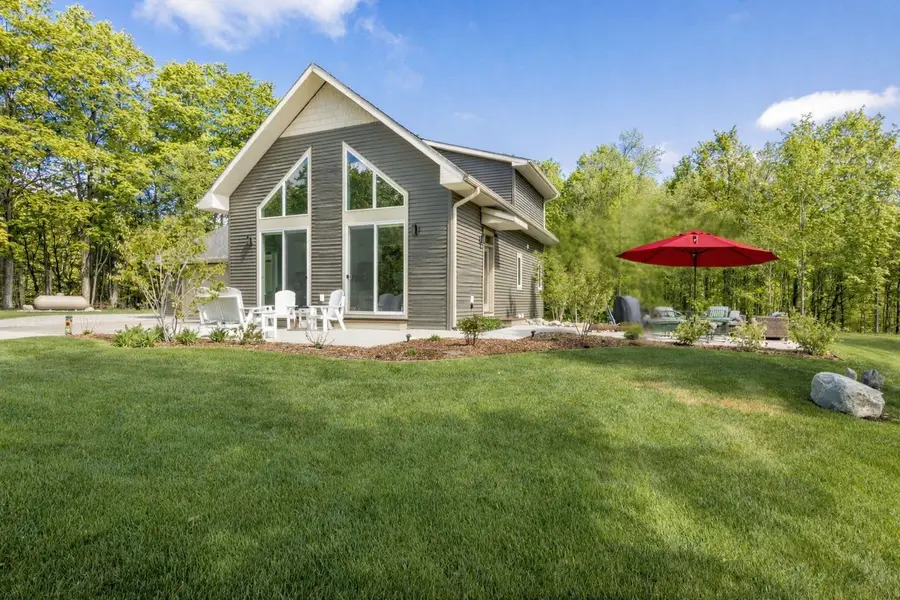 2013 E Kasson RD, Cedar, MI 49621 - #2