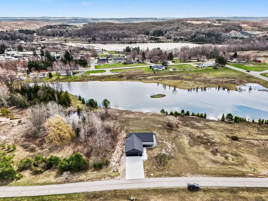 9132 Blue Gill RD, Ellsworth, MI 49729 - #3