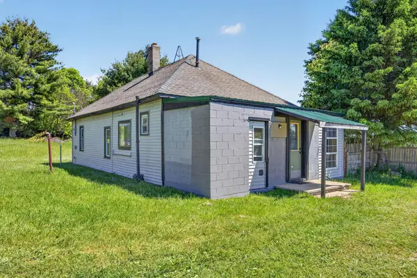 7031 N Raymond, Tustin, MI 49688