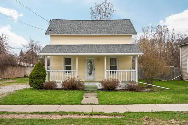 117 Rivershore, ElkRapids, MI 49629