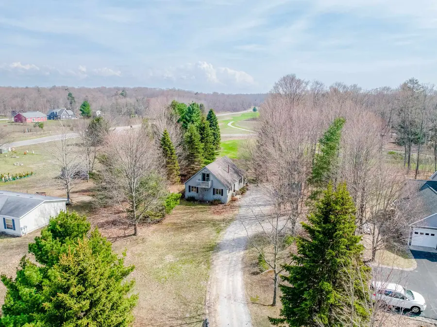 1946 E Swanson TRL, Cedar, MI 49621 - #2