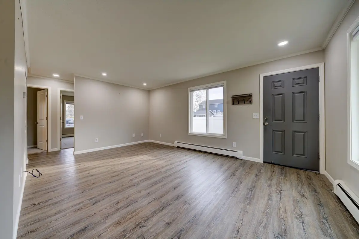 1021 Centre ST, Traverse City, MI 49686 - #1