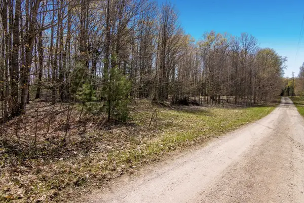 02 Woodland, TraverseCity, MI 49684