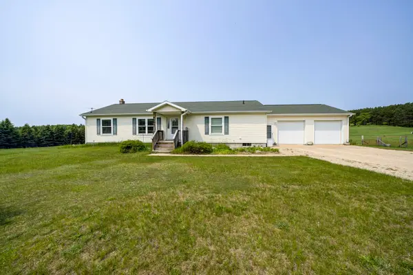7684 Honey Hollow, Bellaire, MI 49615