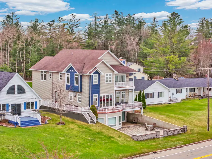 2121 Sunnyside Drive, Cadillac, MI 49601 - #2