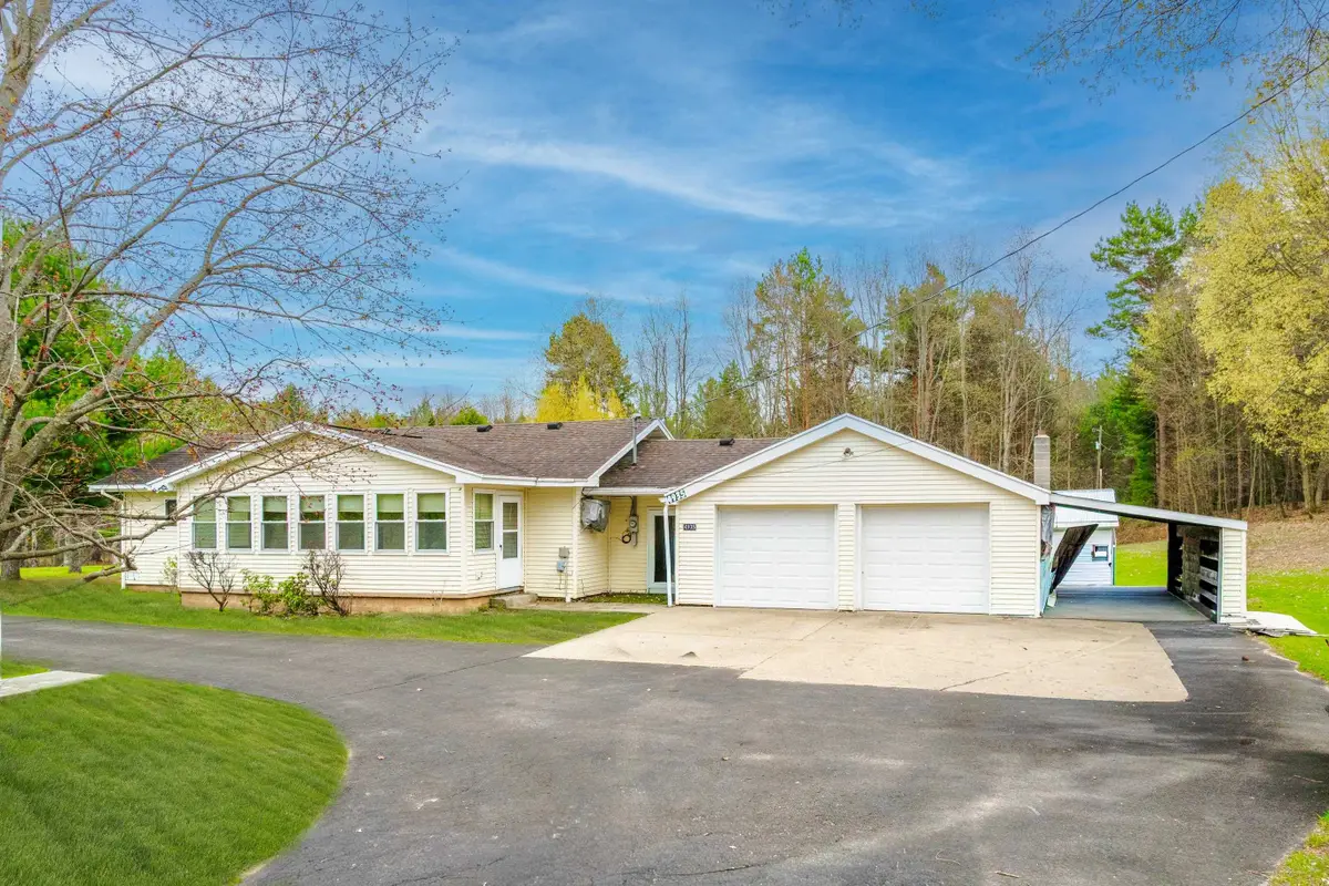 4935 SW Boardman RD, Boardman, MI 49680 - #1