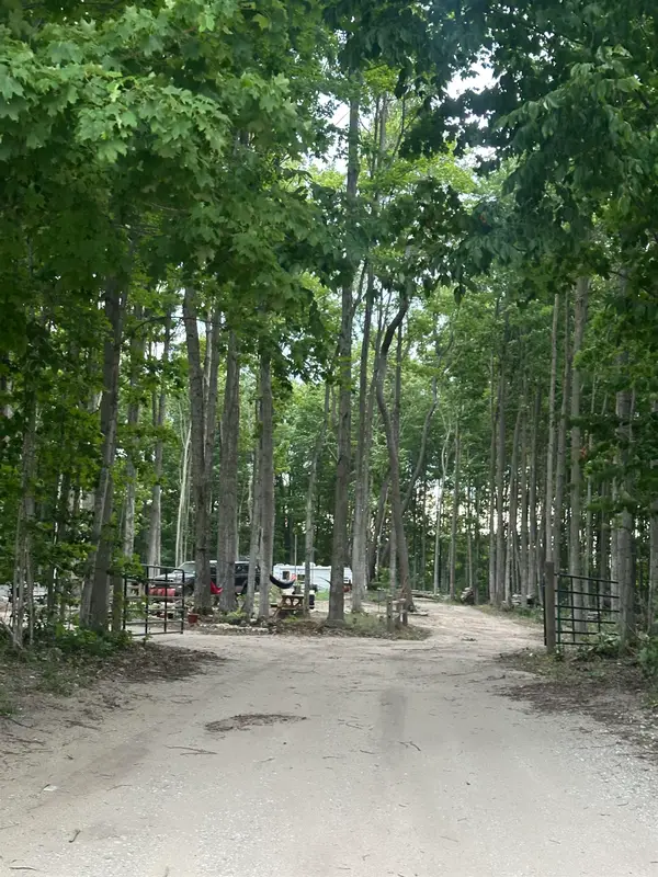 2243 Old State, Beulah, MI 49617