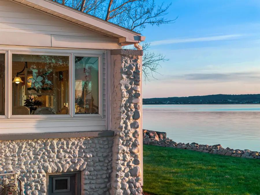 7265 Peninsula, Peninsula, MI 49686 - #3
